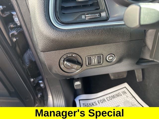 Dodge Challenger SXT 2022