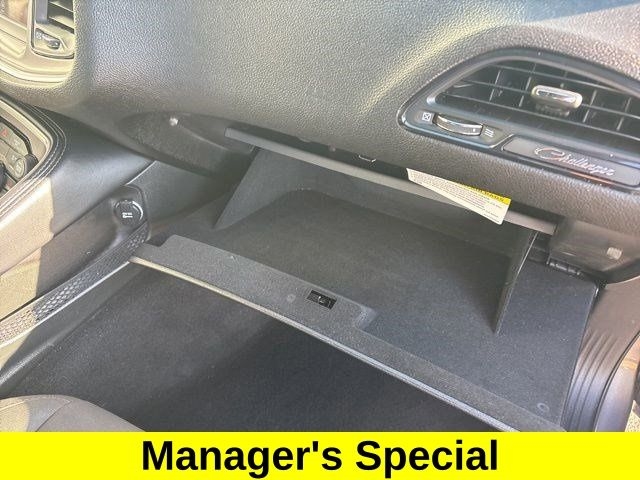 Dodge Challenger SXT 2022