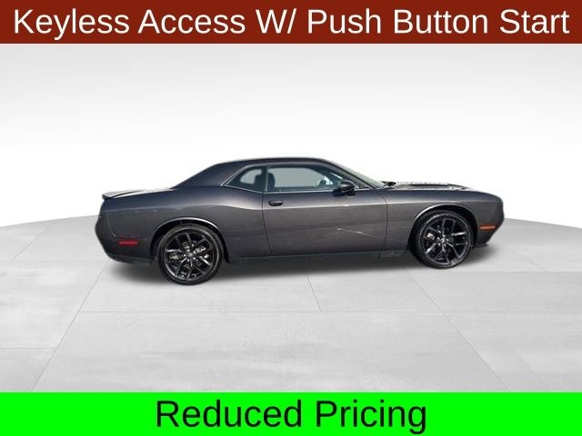 Dodge Challenger SXT 2022