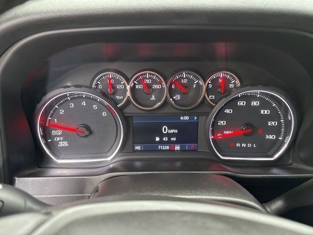 Chevrolet Silverado 1500 RST Crew Cab 4WD 2019 Chevrolet Silverado 1500 RST Crew Cab 4WD 2019