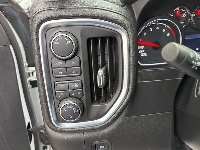 Chevrolet Silverado 1500 RST Crew Cab 4WD 2019 Chevrolet Silverado 1500 RST Crew Cab 4WD 2019