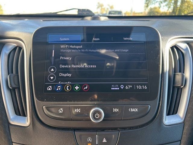 Chevrolet Malibu  2023