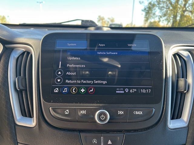 Chevrolet Malibu  2023