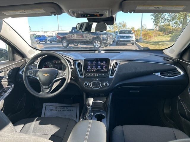 Chevrolet Malibu  2023