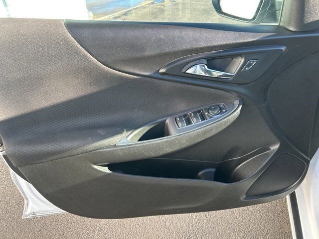 Chevrolet Malibu  2023