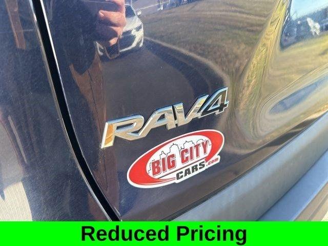 Toyota RAV4 XLE AWD 2022