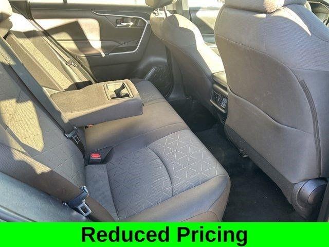 Toyota RAV4 XLE AWD 2022