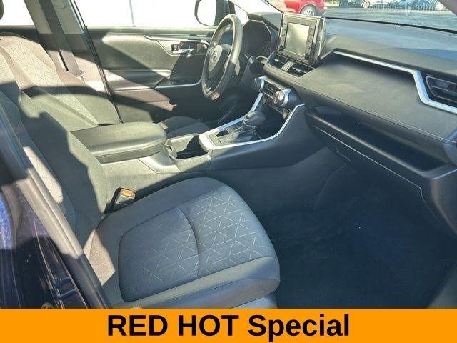 Toyota RAV4 XLE AWD 2022