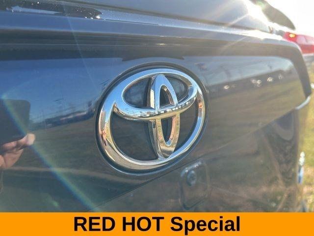 Toyota RAV4 XLE AWD 2022