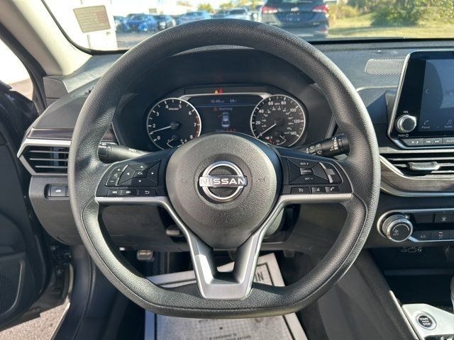 Nissan Altima 2.5 SV 2024