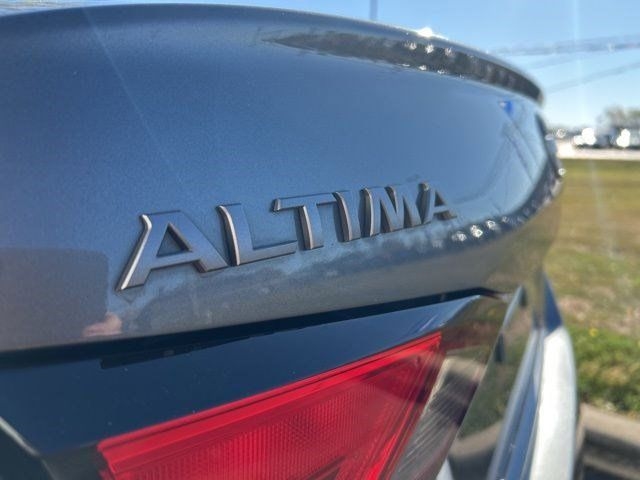 Nissan Altima 2.5 SV 2024