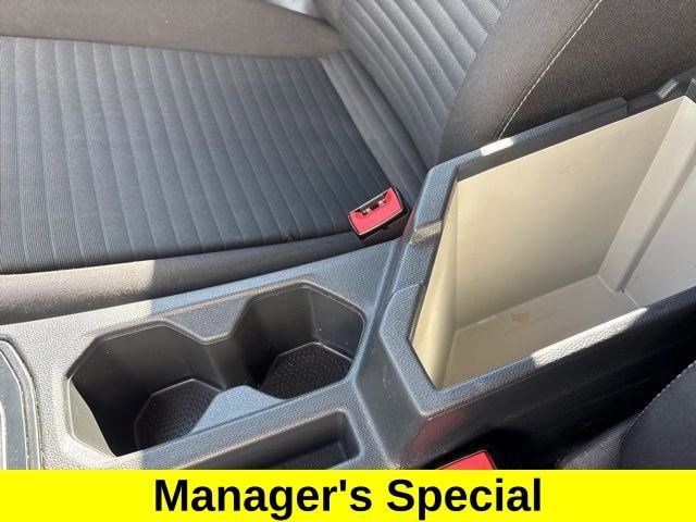 Volkswagen Jetta  2025