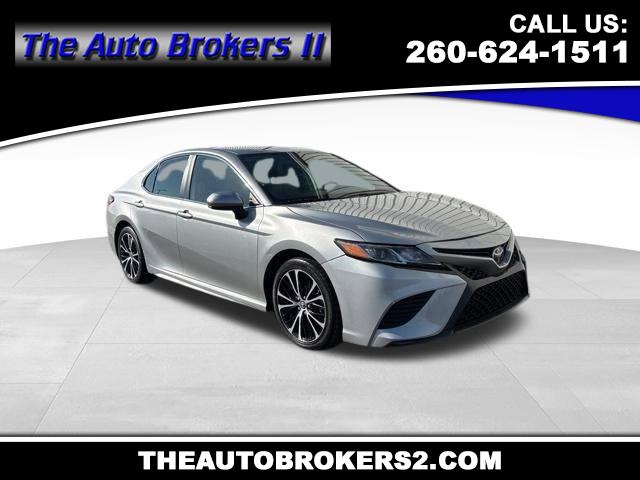 2020 Toyota Camry SE