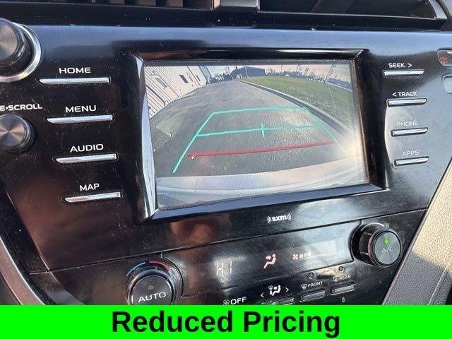 Toyota Camry SE 2020