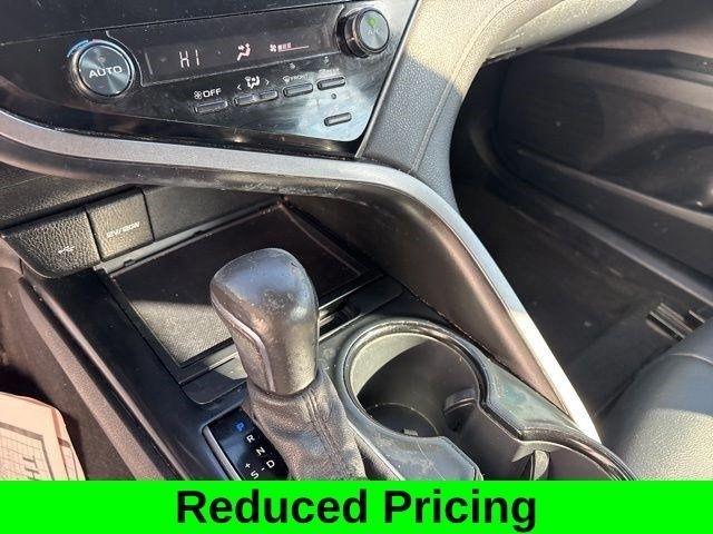 Toyota Camry SE 2020