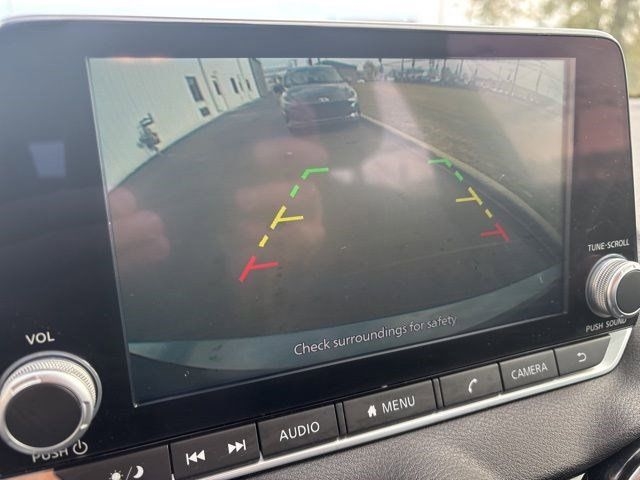 Nissan Sentra SV 2024