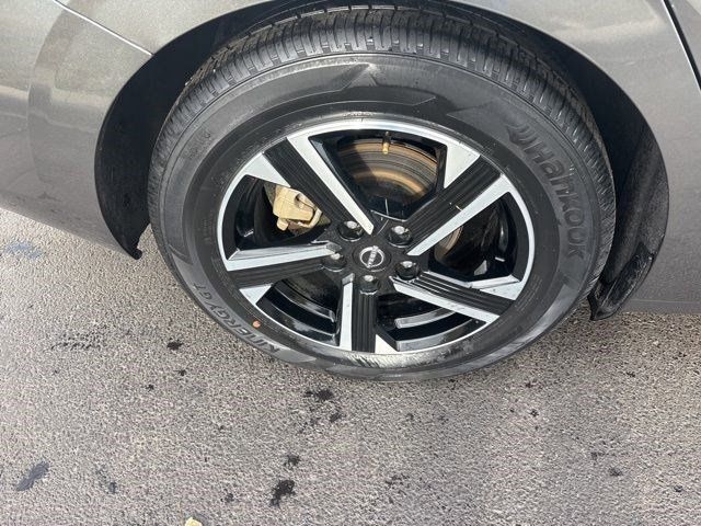 Nissan Sentra SV 2024