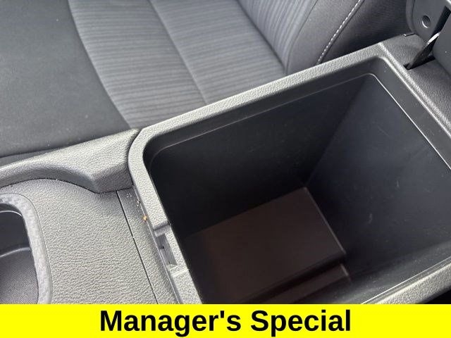 Nissan Sentra SV 2024