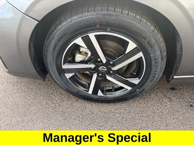 Nissan Sentra SV 2024