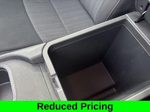 Nissan Sentra SV 2024