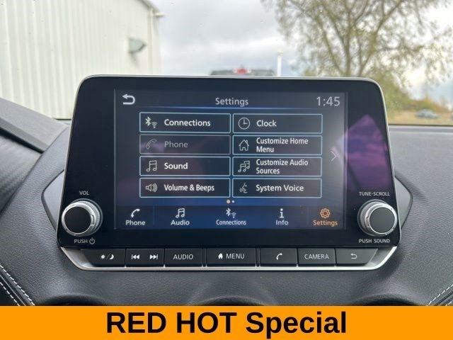 Nissan Sentra SV 2024