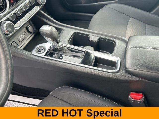 Nissan Sentra SV 2024