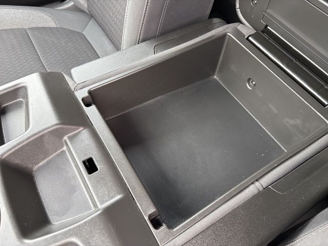 GMC Sierra 1500 Limited SLE Double Cab 4WD 2022 GMC Sierra 1500 Limited SLE Double Cab 4WD 2022