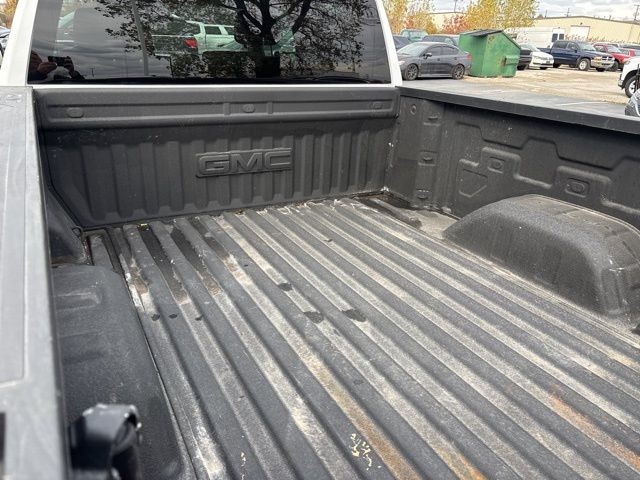 GMC Sierra 1500 Limited SLE Double Cab 4WD 2022 GMC Sierra 1500 Limited SLE Double Cab 4WD 2022