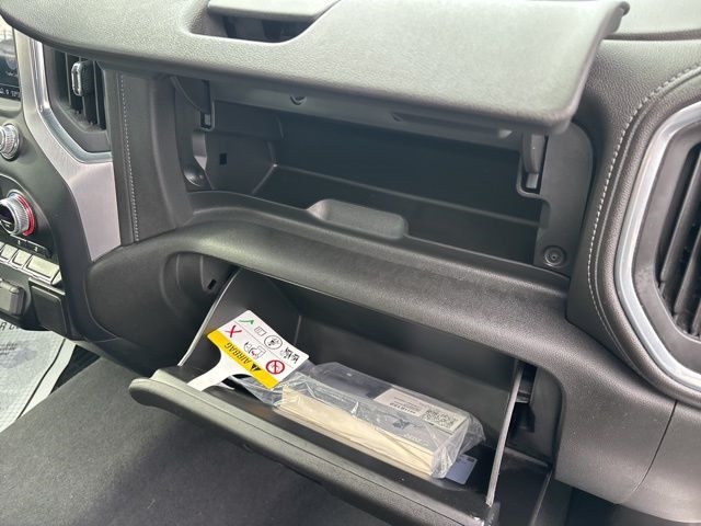 GMC Sierra 1500 Limited SLE Double Cab 4WD 2022 GMC Sierra 1500 Limited SLE Double Cab 4WD 2022