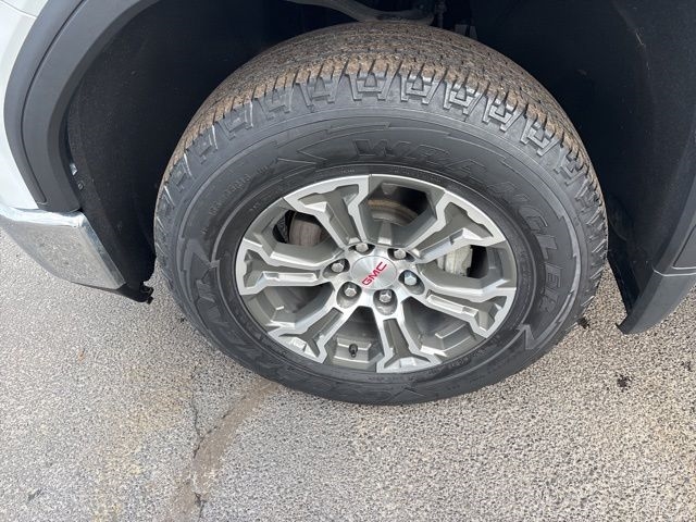 GMC Sierra 1500 Limited SLE Double Cab 4WD 2022 GMC Sierra 1500 Limited SLE Double Cab 4WD 2022