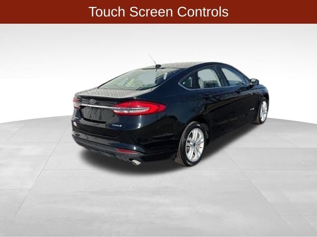 Ford Fusion Hybrid S 2018