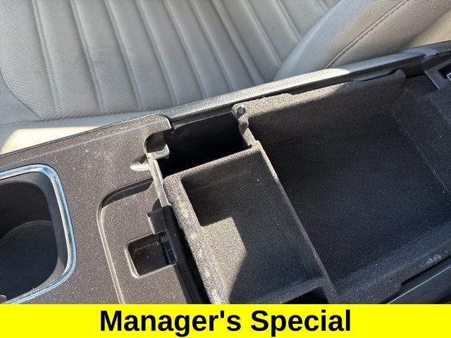 Ford Fusion Hybrid S 2018