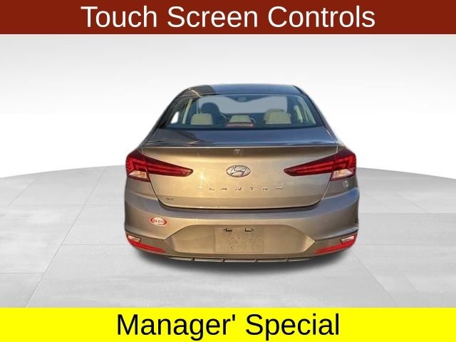 Hyundai Elantra SE 2019