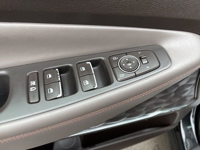 Hyundai Santa Fe Ultimate AWD 2019 Hyundai Santa Fe Ultimate AWD 2019