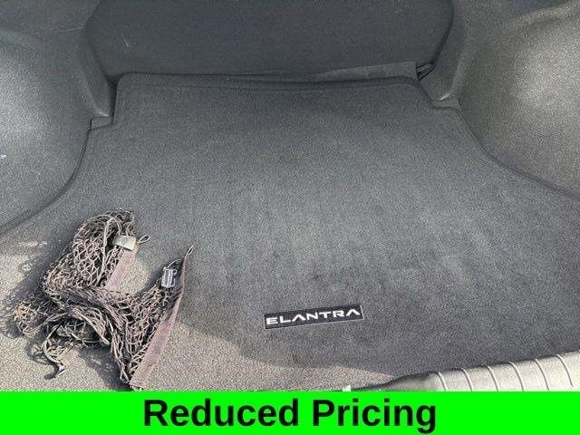 Hyundai Elantra SEL 2023