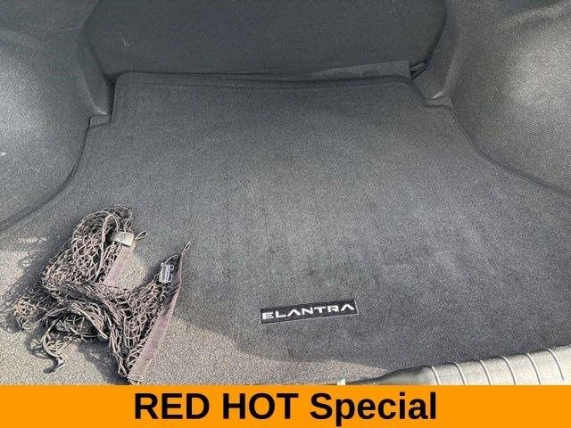 Hyundai Elantra SEL 2023