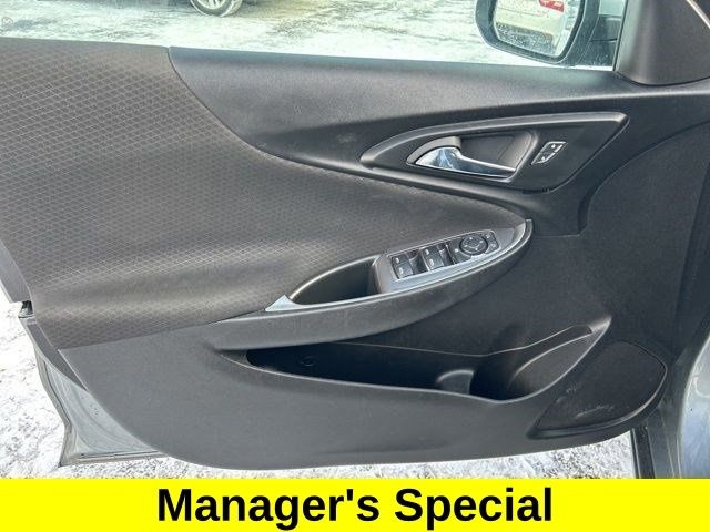 Chevrolet Malibu  2023