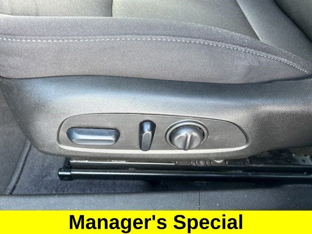 Chevrolet Malibu  2023