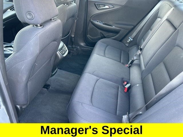 Chevrolet Malibu  2023