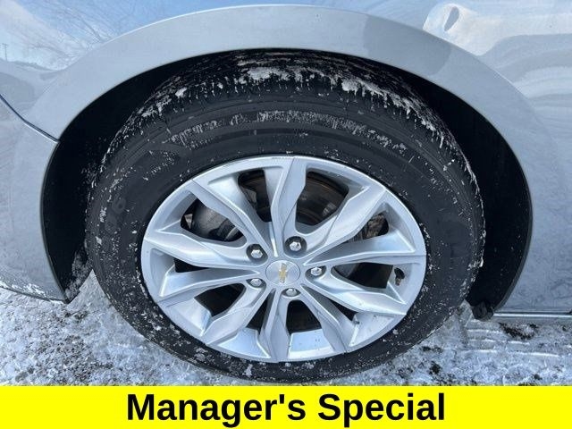 Chevrolet Malibu  2023