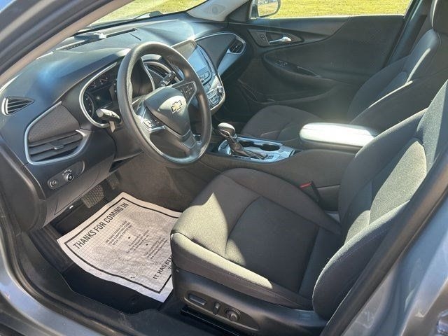 Chevrolet Malibu  2023