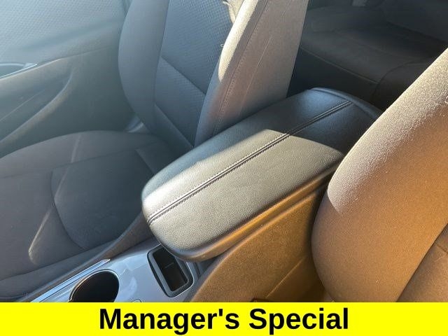 Chevrolet Malibu  2023