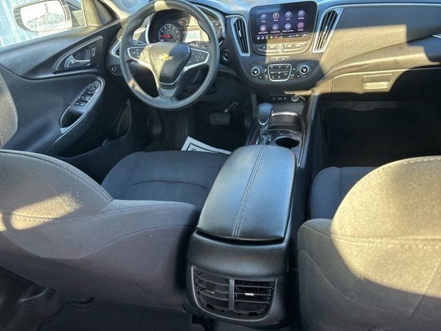 Chevrolet Malibu  2023