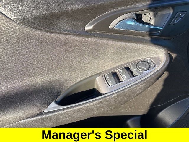 Chevrolet Malibu  2023