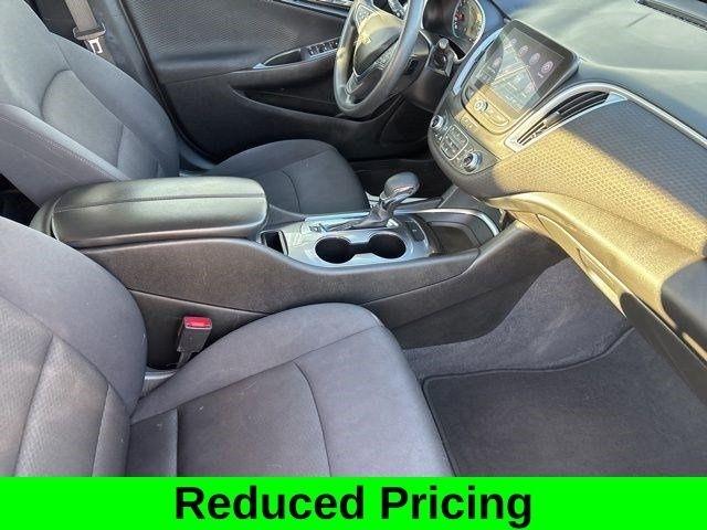 Chevrolet Malibu  2023