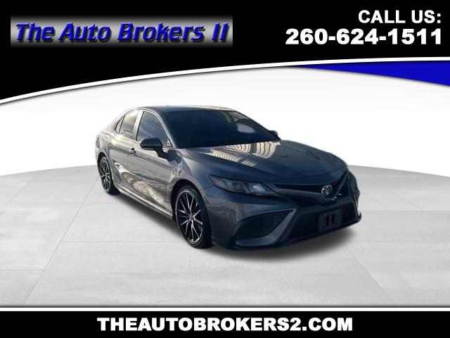 2022 Toyota Camry SE