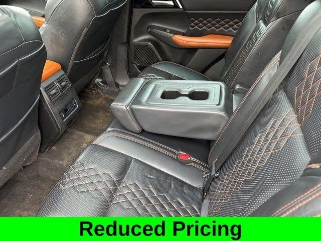 Mitsubishi Outlander SEL 4WD 2022