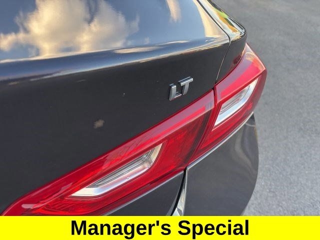 Chevrolet Malibu  2023