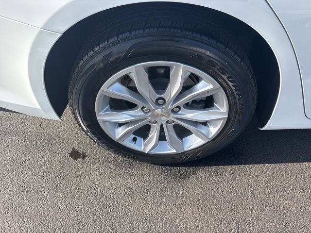 Chevrolet Malibu  2024 Chevrolet Malibu  2024