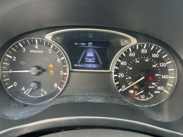 Nissan Pathfinder SL 4WD 2020